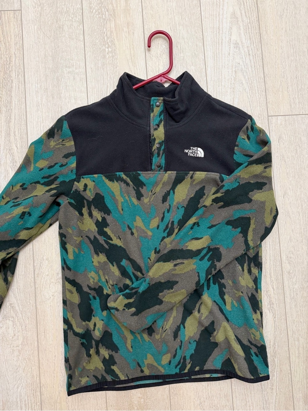 The North Face Black & Teal Camo Snap-Neck Fleece Pullover